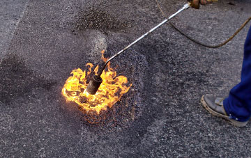 Waun flat roofing repairs